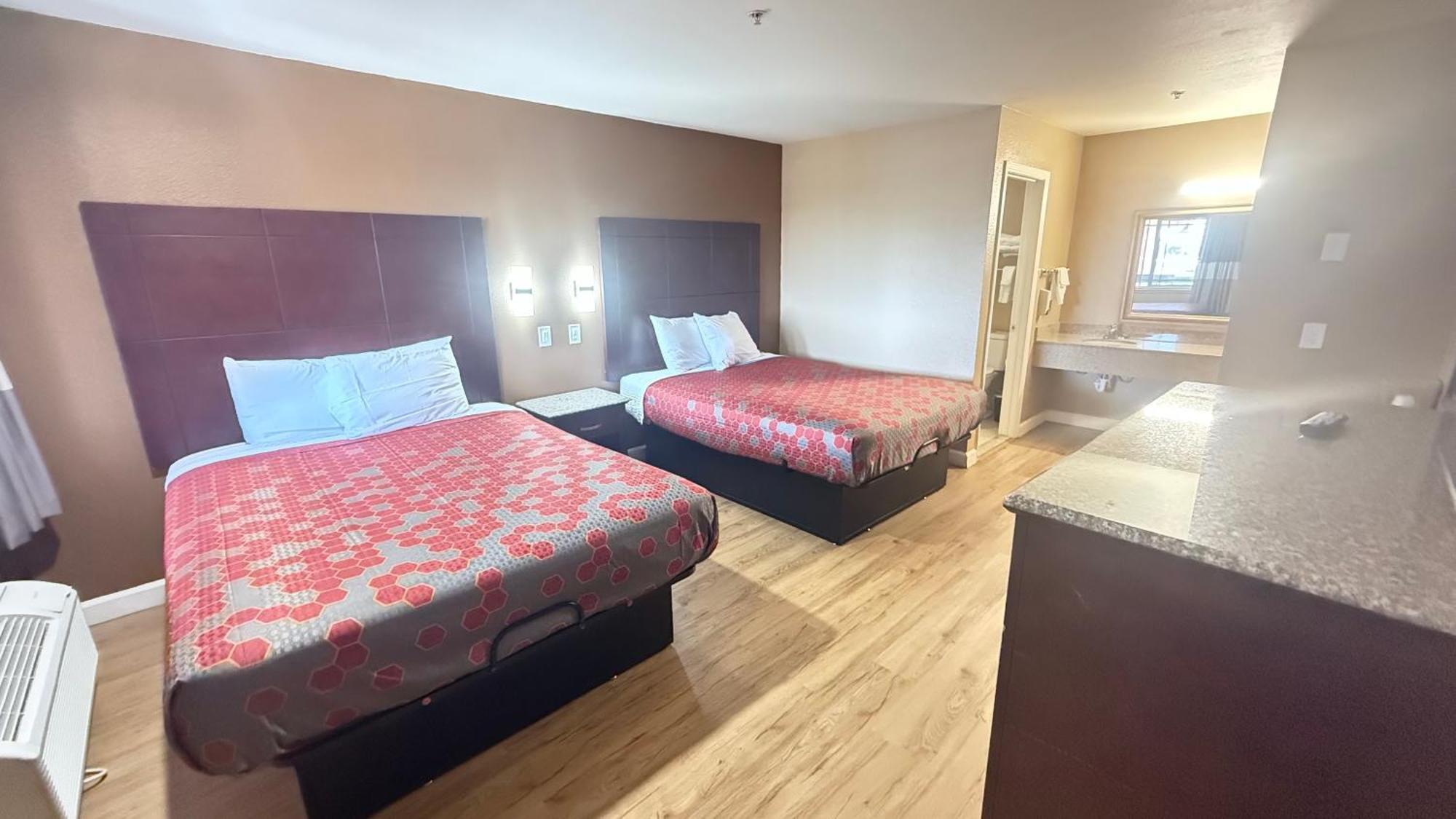 ווטסונוויל Valley Inn מראה חיצוני תמונה