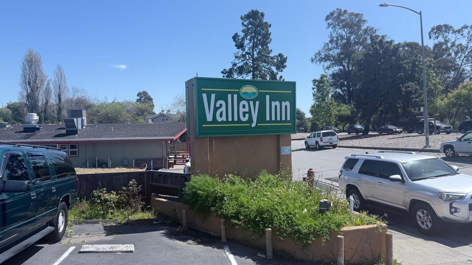 ווטסונוויל Valley Inn מראה חיצוני תמונה