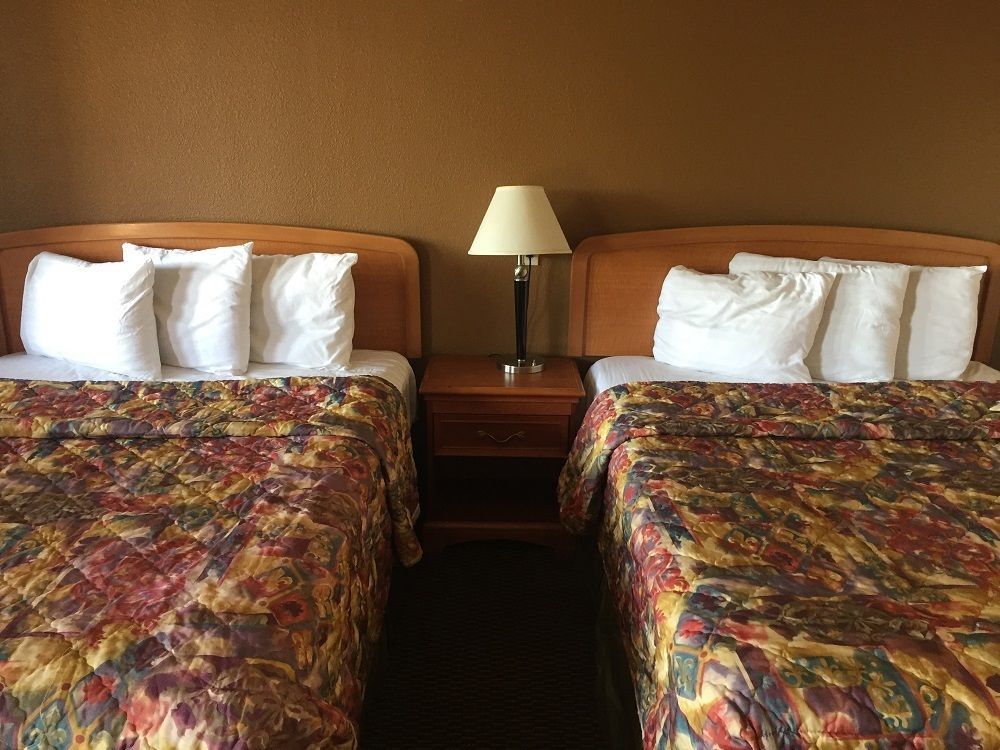 ווטסונוויל Valley Inn מראה חיצוני תמונה