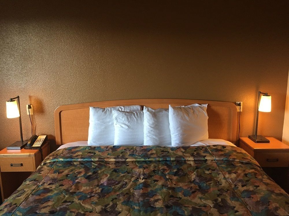 ווטסונוויל Valley Inn מראה חיצוני תמונה